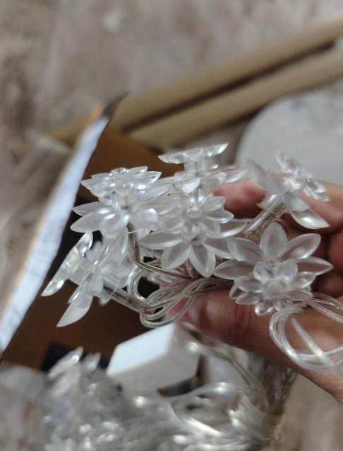 16 LED Lotus Flower Decoration Lights, 3 Meters