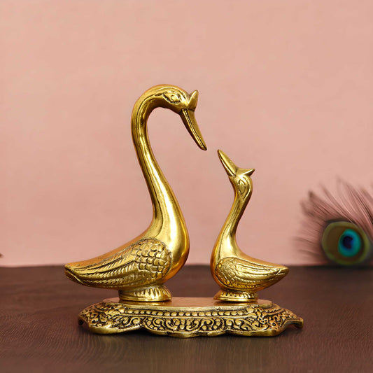 Loving Golden Swan Couple